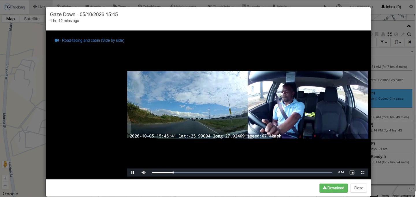 TG Online camera incident viewer with road-facing and in-cabin footage side by side